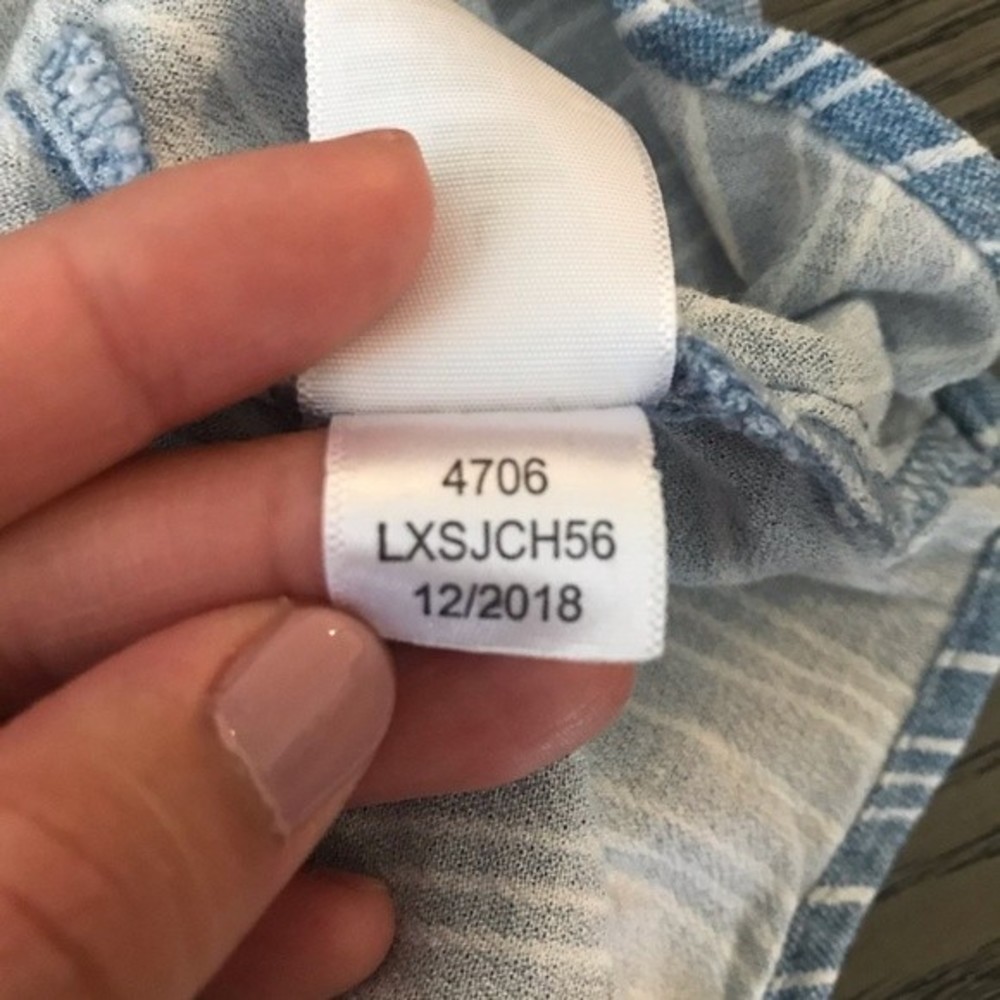 Aeropostale Blue and White Striped Keyhole Smocked Mini Dress - Size Large - Picture 8 of 13